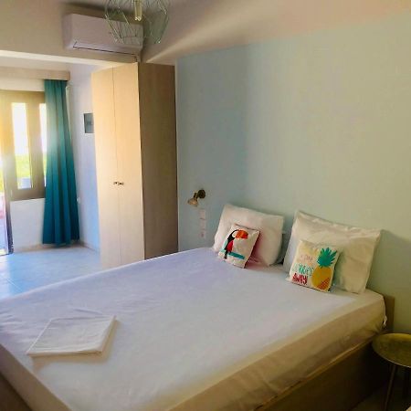 Golden View Apartments Myrina Limnos Esterno foto